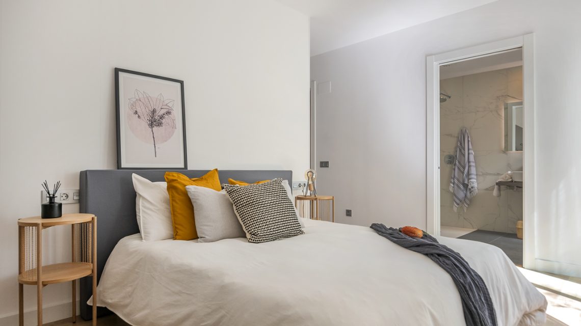 Dormitorio de piso en venta en Frederic Rahola, Barcelona. A estrenar.